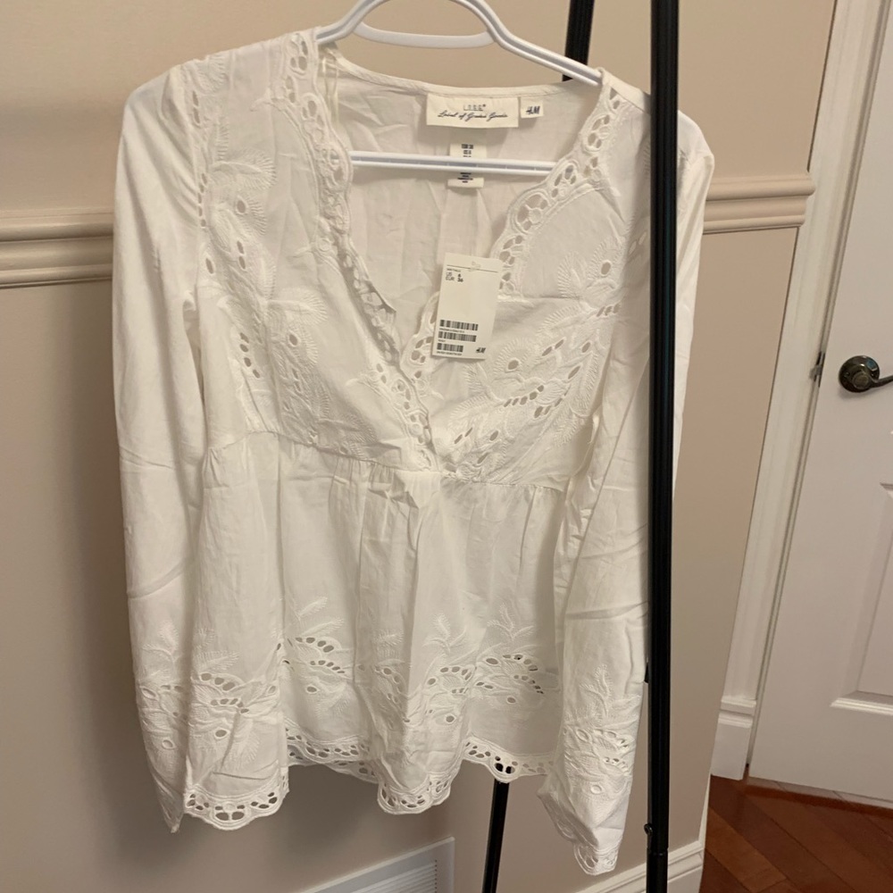 White embroidered H&M blouse